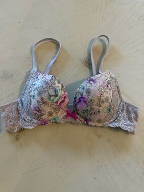 Victoria's Secret Dream Angels Lavender Shimmery Floral Padded Push-Up Bra 34A